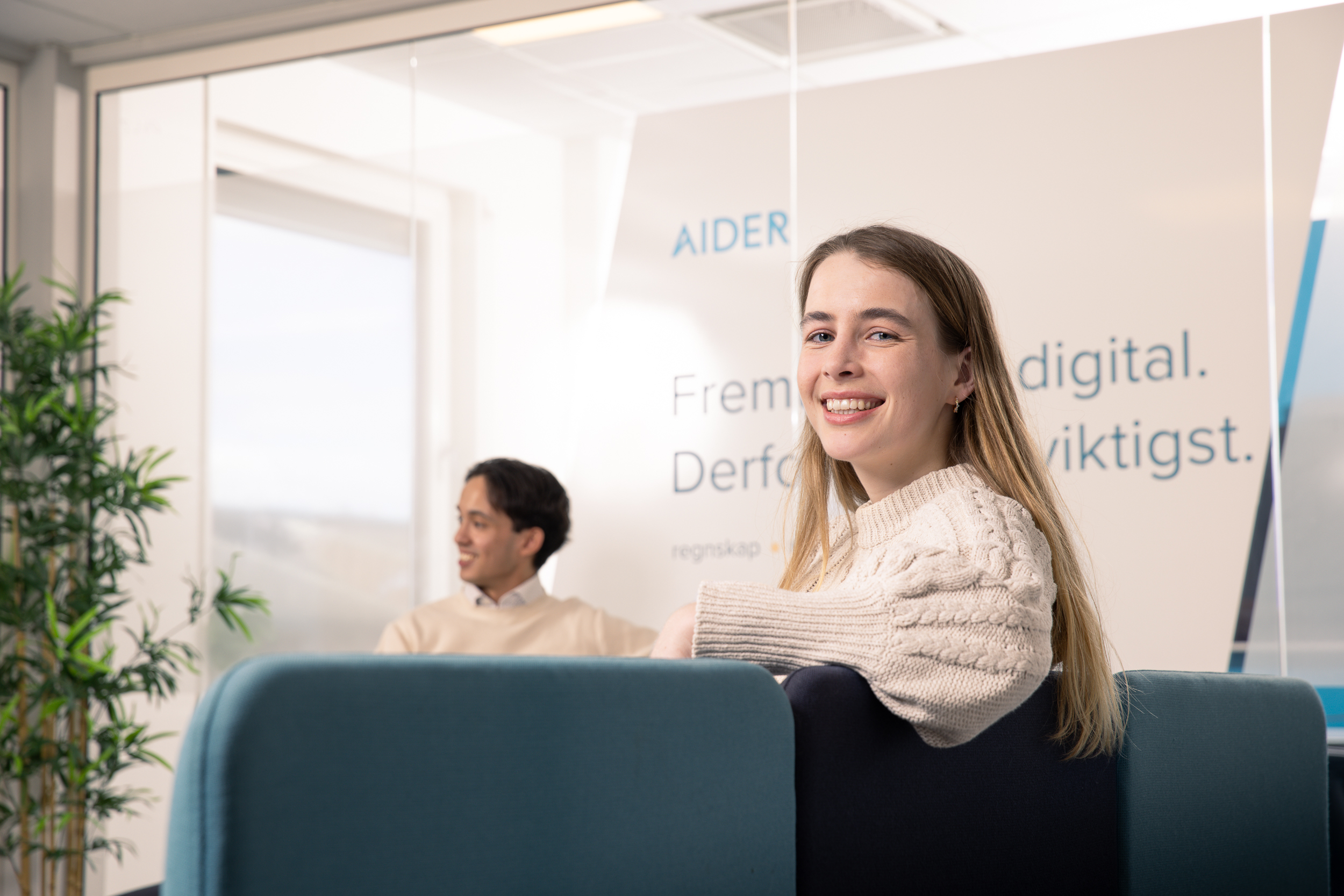 AIDER-Oslo-Mennesker-8807 (1)-2