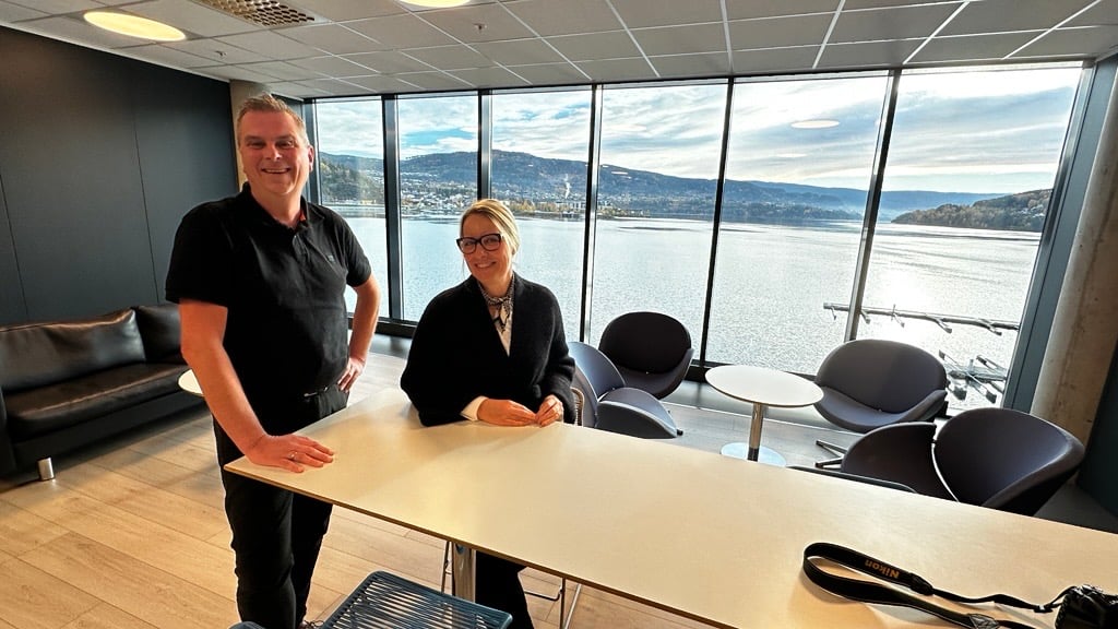 Bilde Haugerud regnskapskontor - Tor Arne Haugerud og Patricia Olsson